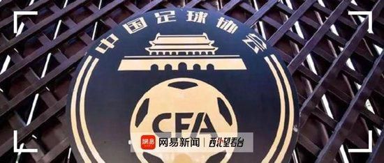 双性粗暴h强迫