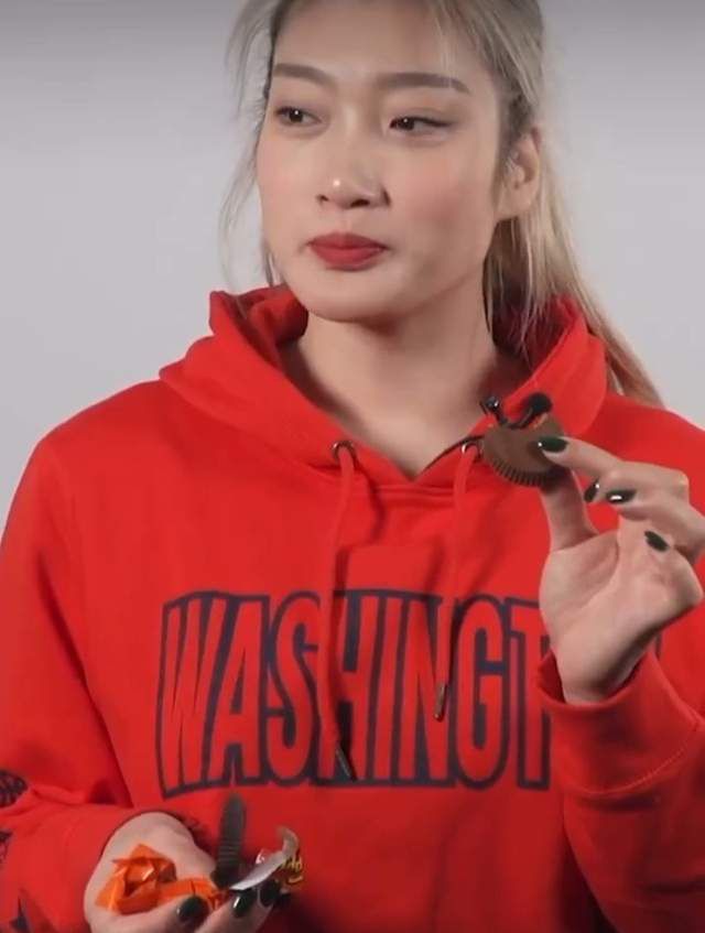 美红 高义